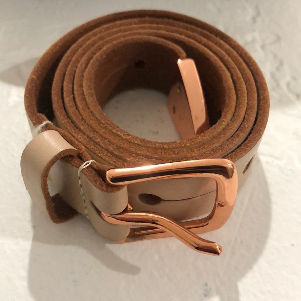 NWOT Linea Pelle Belt Nude Rose Gold